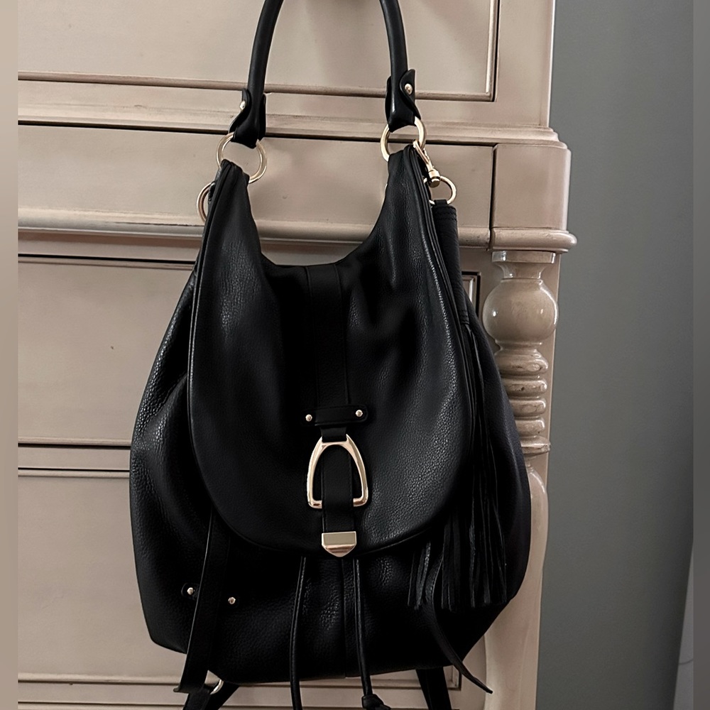 GILI EUC Black Backbag ❤️